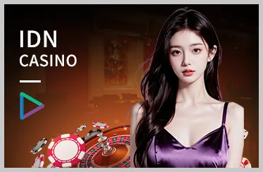 Biểu tượng casino trực tuyến tại 32win11, với bàn bài và chip poker